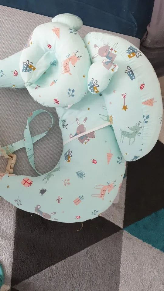 A supportive, versatile breastfeeding pillow designed for Kiwi mums to provide comfort and support during feeding and beyond.