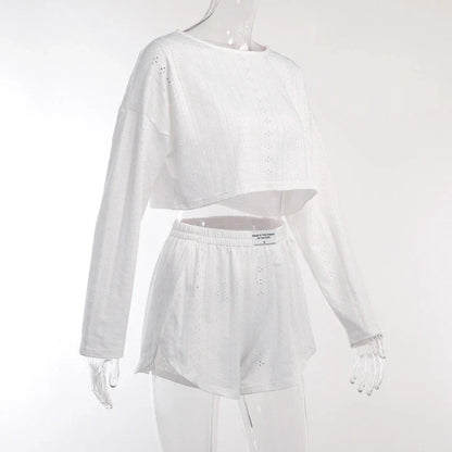 2-Piece Women's Fashion Suit with Pullover Top and Relaxed-Fit Shorts in White