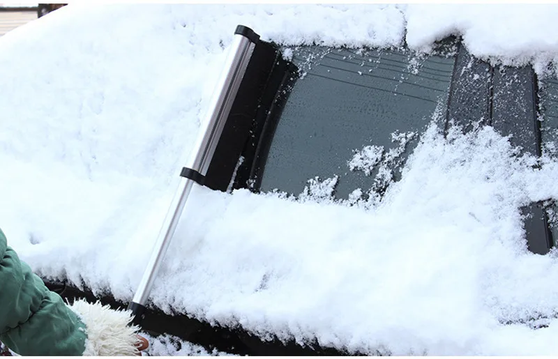 2-in-1 Telescopic Snow Brush and Ice Scraper with Extendable Handle for Effortless Windscreen Cleaning