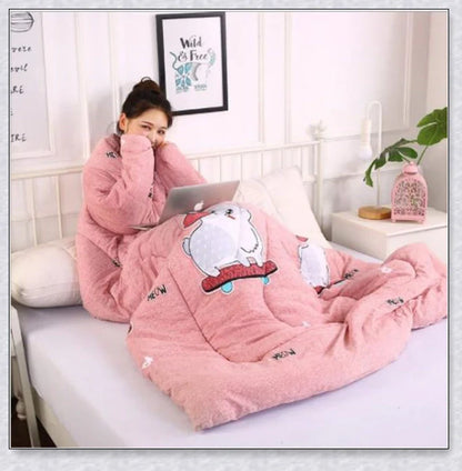 Wearable Lazy Quilt with Sleeves - Cosy, Comfortable Blanket for Relaxation and Everyday Use